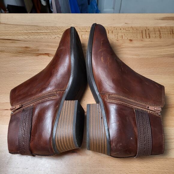 Clarks Women’s Addiy Kara Brown Leather Boots with Side Zip size 9.5 - Picture 7 of 11